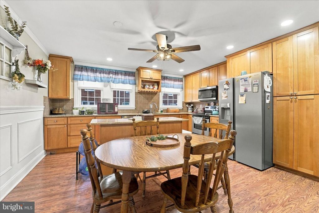 3318 LANSING ST, Philadelphia, PA 19136 — photo 4