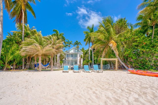 75761 Overseas Highway, Lower Matecumbe, FL 33036