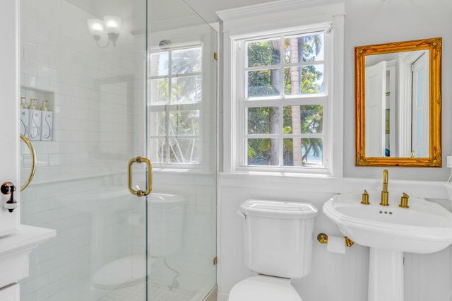 75761 Overseas Highway, Lower Matecumbe, FL 33036