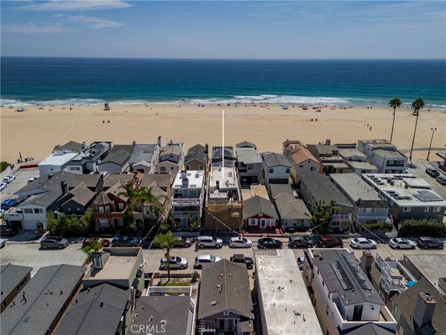 1913 Court Street, Newport Beach, CA 92663
