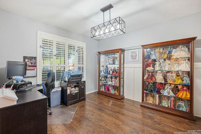 8306 Piney Wood Run, San Antonio, TX 78255