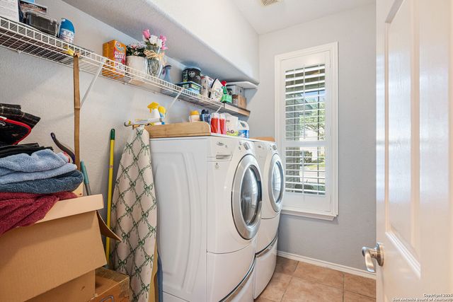 8306 Piney Wood Run, San Antonio, TX 78255