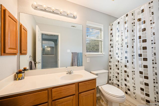 8306 Piney Wood Run, San Antonio, TX 78255