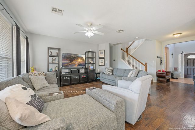 8306 Piney Wood Run, San Antonio, TX 78255