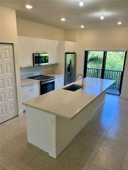 8031 NW 104th Ave 22, Doral, FL 33178