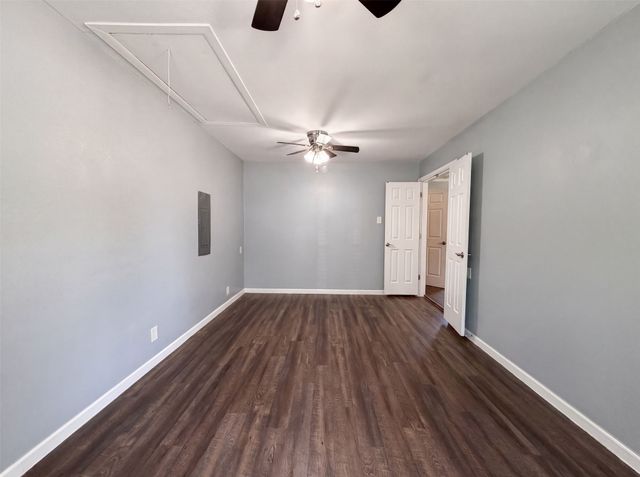 1012 Turner Street, Cleburne, TX 76033
