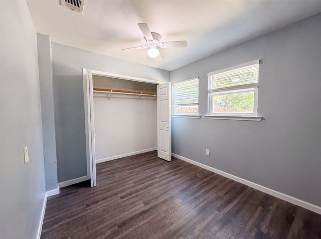 1012 Turner Street, Cleburne, TX 76033
