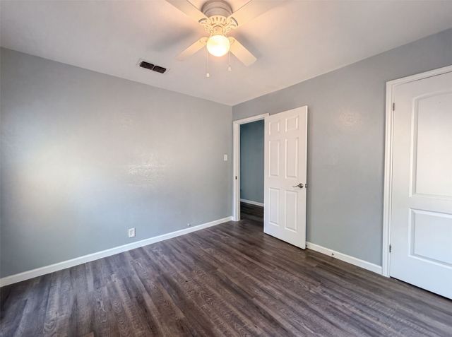 1012 Turner Street, Cleburne, TX 76033