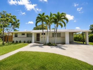 9110 SW 44th St, Miami, FL 33165