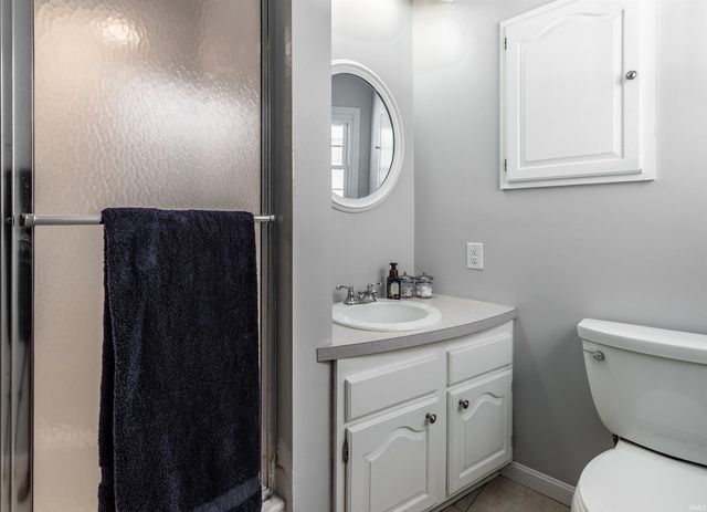 1200 Fuquay Road, Evansville, IN 47715