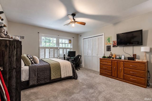 1200 Fuquay Road, Evansville, IN 47715