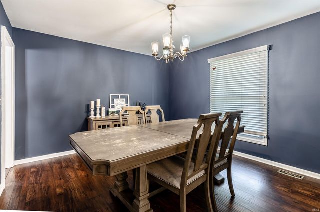 1200 Fuquay Road, Evansville, IN 47715