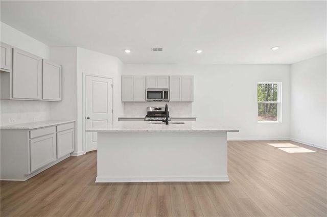 5345 Heron Bay Boulevard, Locust Grove, GA 30248