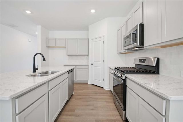 5345 Heron Bay Boulevard, Locust Grove, GA 30248