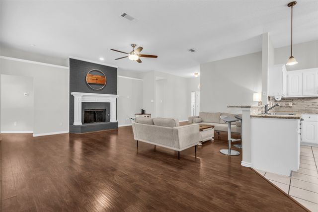 308 Glen Ridge Drive, Murphy, TX 75094