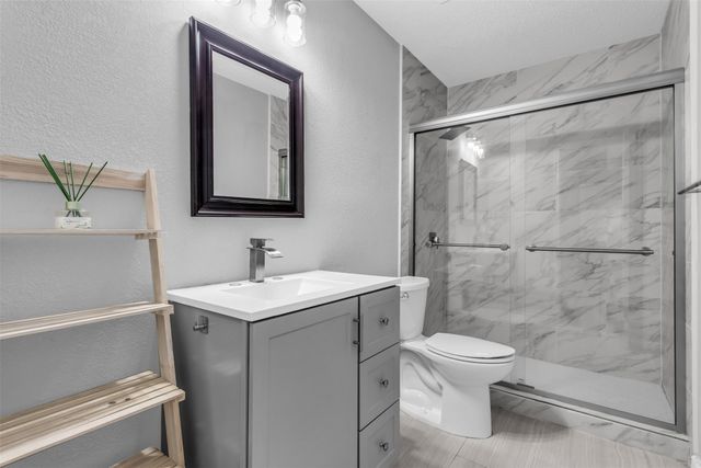 308 Glen Ridge Drive, Murphy, TX 75094