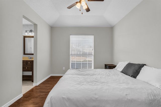 308 Glen Ridge Drive, Murphy, TX 75094