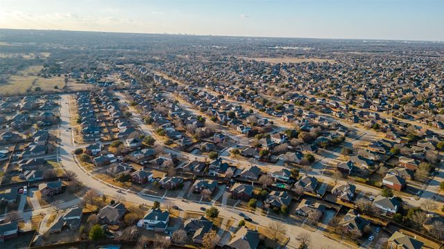 308 Glen Ridge Drive, Murphy, TX 75094