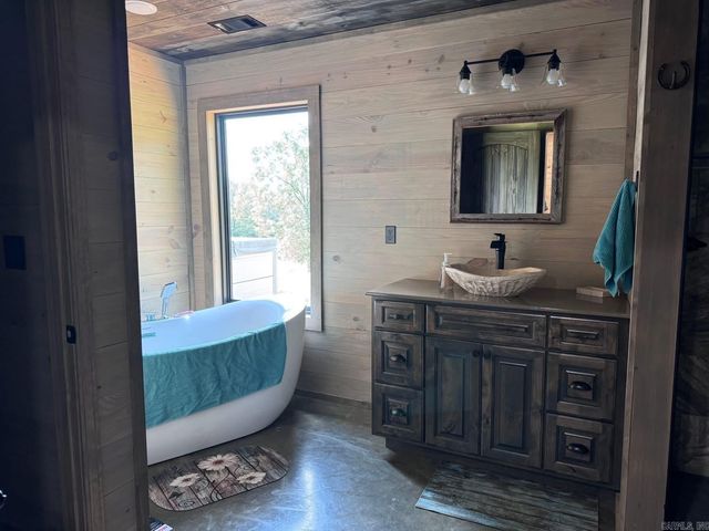 90 Mitchell Road, Batesville, AR 72501