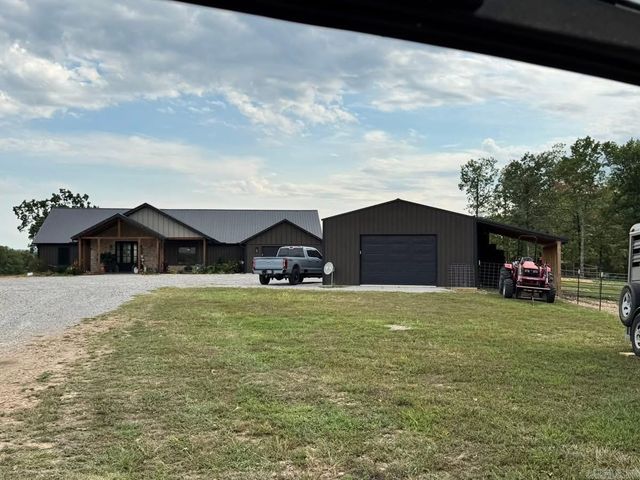 90 Mitchell Road, Batesville, AR 72501