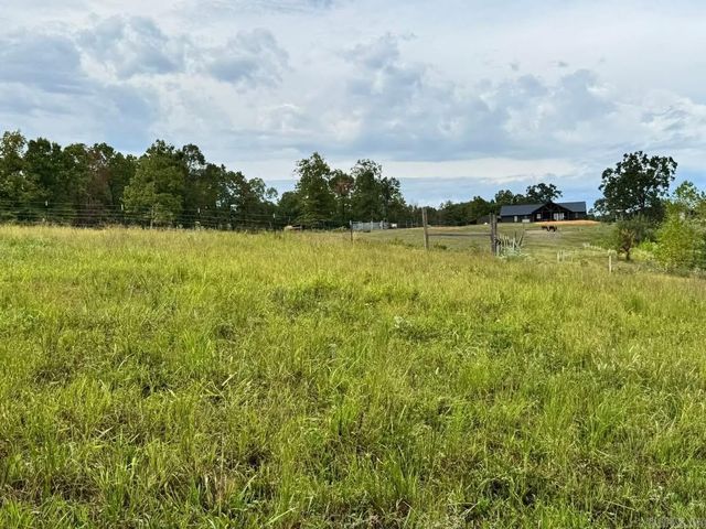 90 Mitchell Road, Batesville, AR 72501