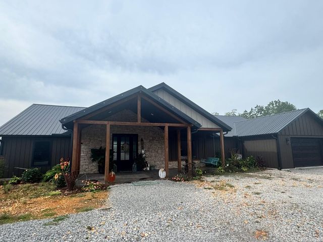 90 Mitchell Road, Batesville, AR 72501