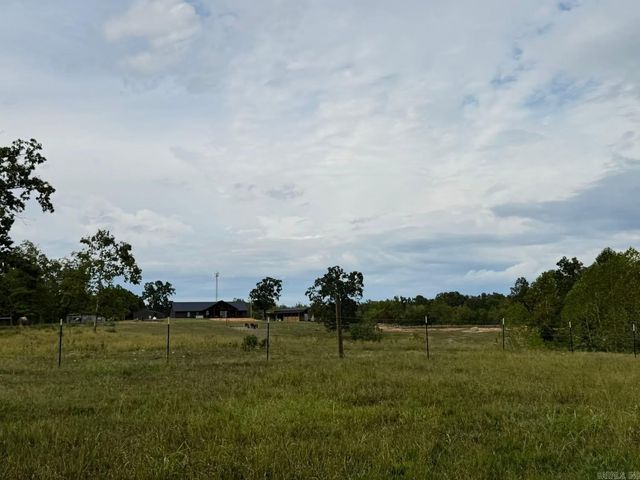 90 Mitchell Road, Batesville, AR 72501