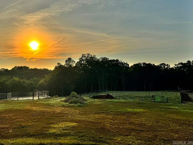 90 Mitchell Road, Batesville, AR 72501