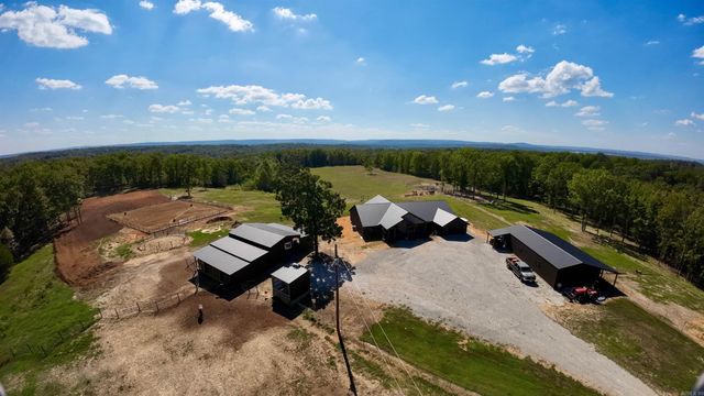 90 Mitchell Road, Batesville, AR 72501