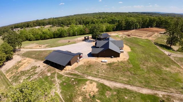 90 Mitchell Road, Batesville, AR 72501