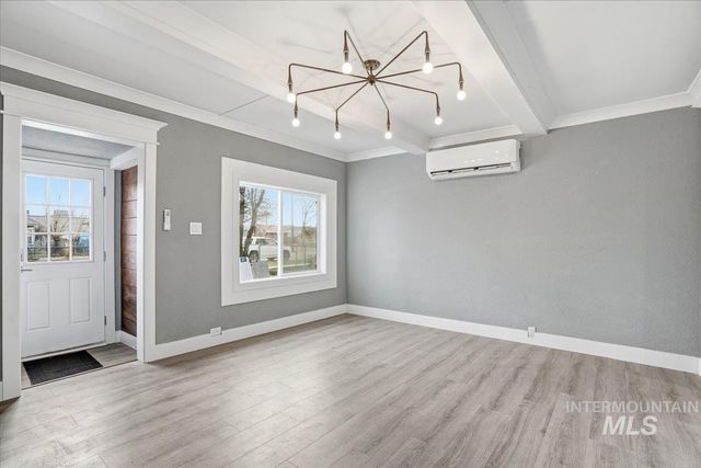 207 10th Avenue N., Nampa, ID 83687