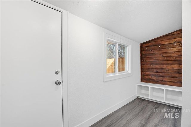 207 10th Avenue N., Nampa, ID 83687