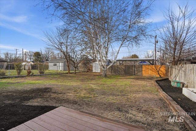 207 10th Avenue N., Nampa, ID 83687