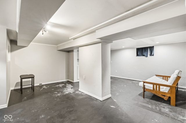 616 E 66th Street, Indianapolis, IN 46220