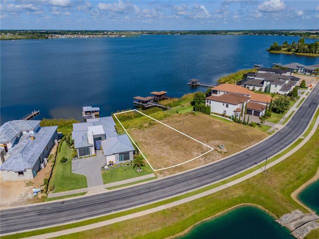707 WATERFERN TRAIL DRIVE, Auburndale, FL 33823