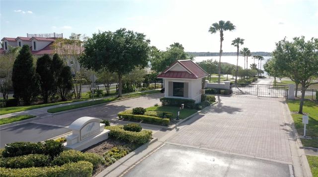 707 WATERFERN TRAIL DRIVE, Auburndale, FL 33823