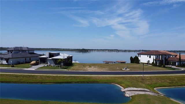 707 WATERFERN TRAIL DRIVE, Auburndale, FL 33823