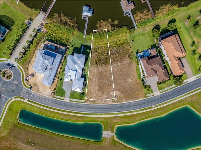 707 WATERFERN TRAIL DRIVE, Auburndale, FL 33823