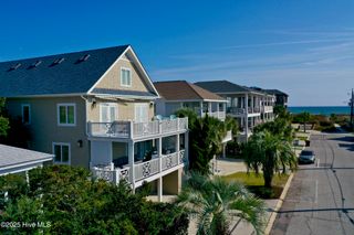 7 E Asheville Street, Wrightsville Beach, NC 28480