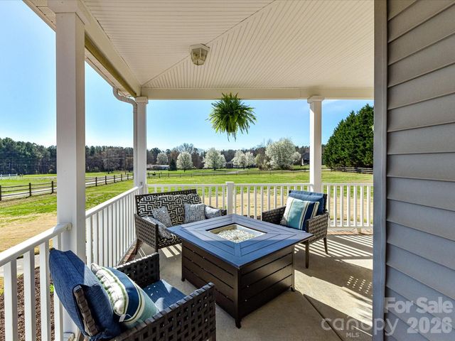 4566 Little Mountain Road, Catawba, NC 28609