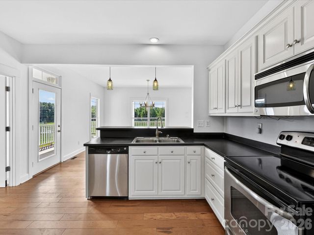 4566 Little Mountain Road, Catawba, NC 28609