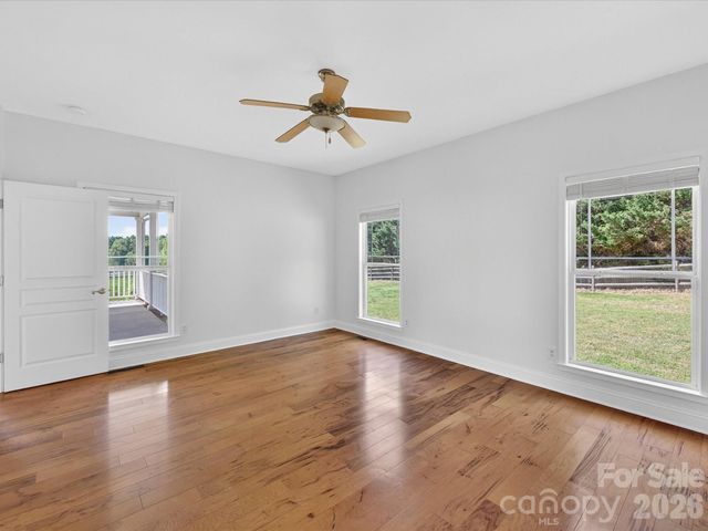 4566 Little Mountain Road, Catawba, NC 28609