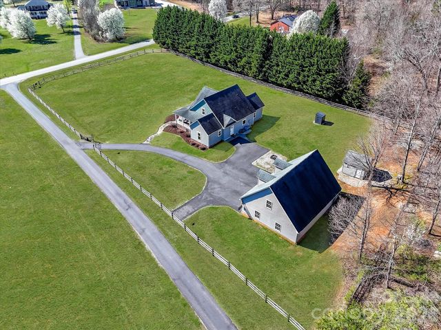 4566 Little Mountain Road, Catawba, NC 28609