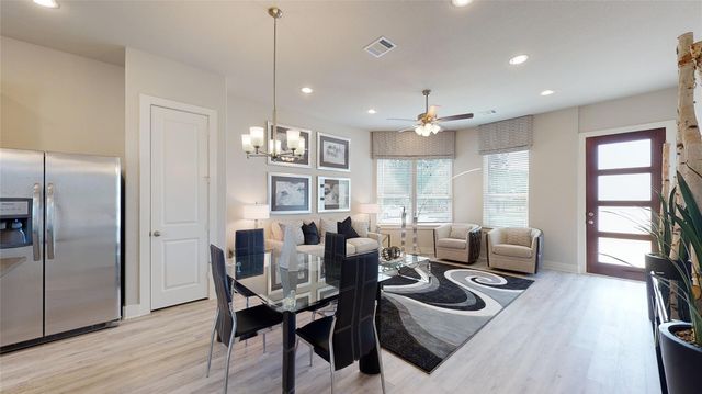 9007 Lonestar Creekbend Lane, Houston, TX 77080