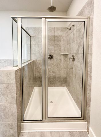 9007 Lonestar Creekbend Lane, Houston, TX 77080