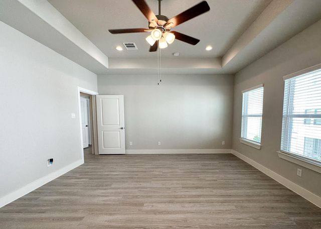 9007 Lonestar Creekbend Lane, Houston, TX 77080