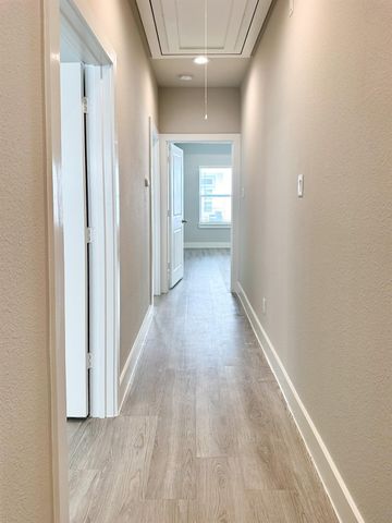 9007 Lonestar Creekbend Lane, Houston, TX 77080