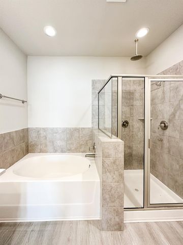 9007 Lonestar Creekbend Lane, Houston, TX 77080