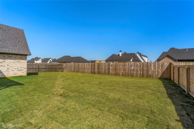 584 Corinth Circle, Bossier City, LA 71111