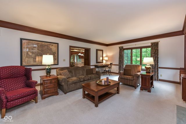 6819 Barrington Place, Fishers, IN 46038